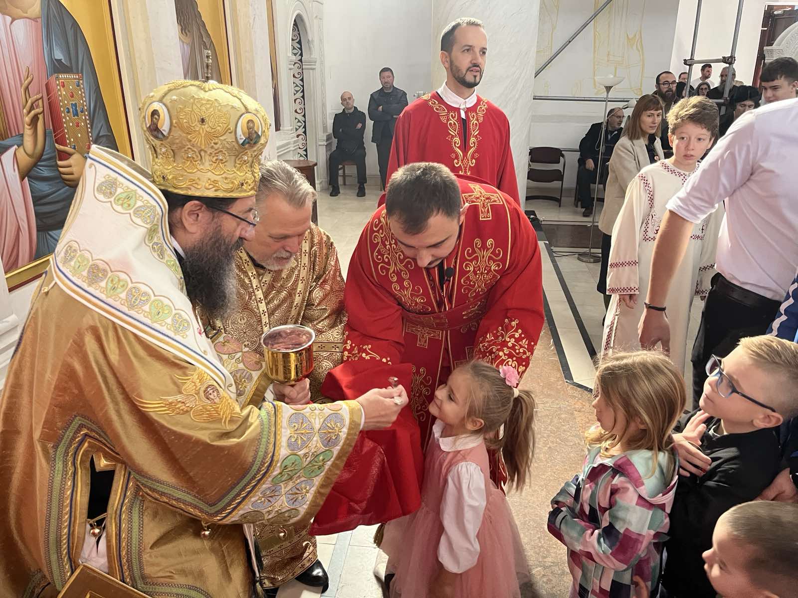 Недеља 21. по Духовима у Светосавском храму у Краљеву